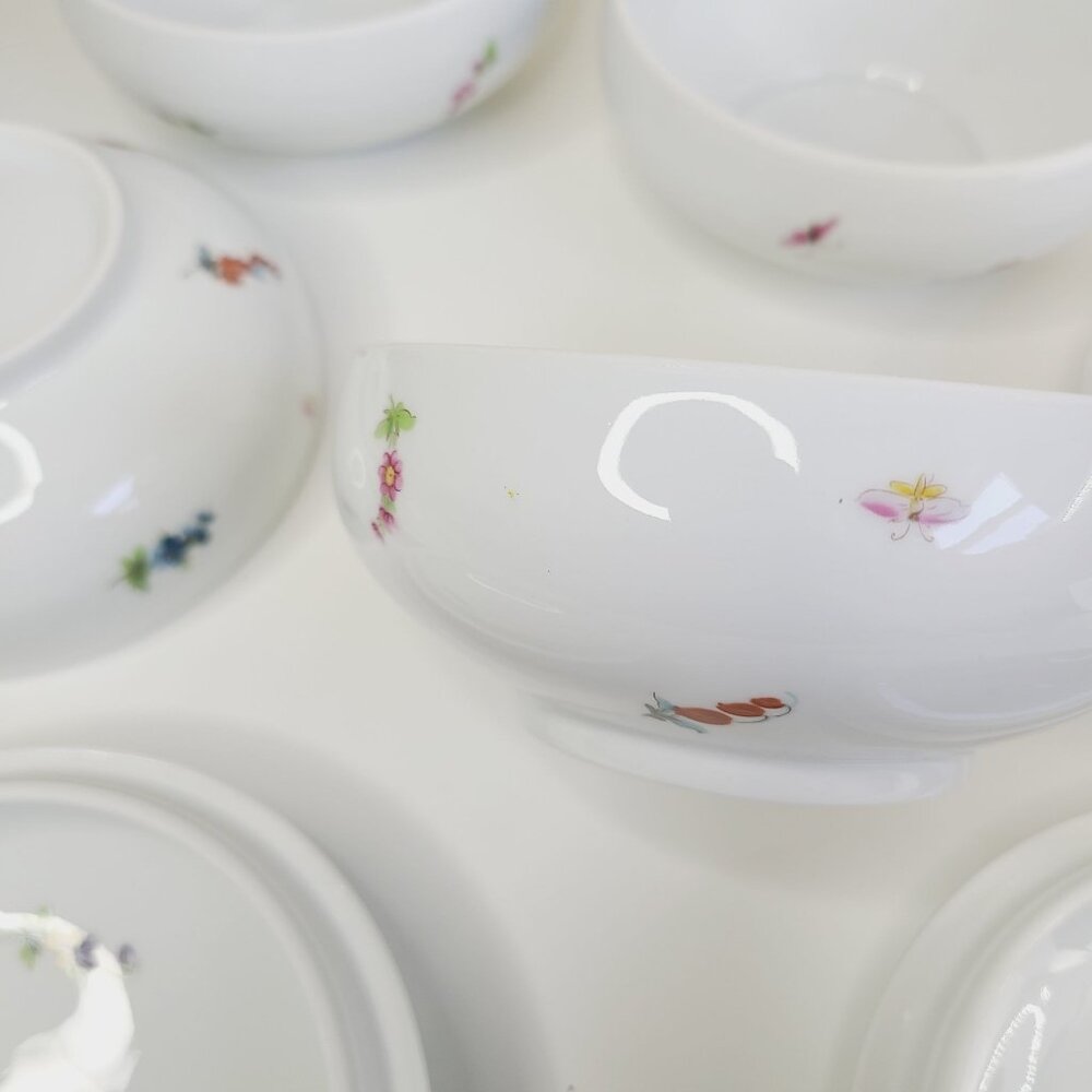 Limoges Chamart Porcelain Bowls With Lids Floral & Insect Trinkets set of 4 - Picture 14 of 16